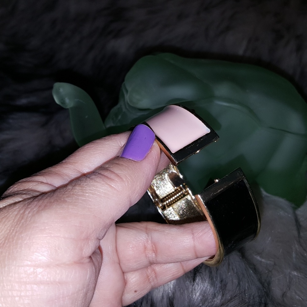 Bracelet - Picture 4 of 4